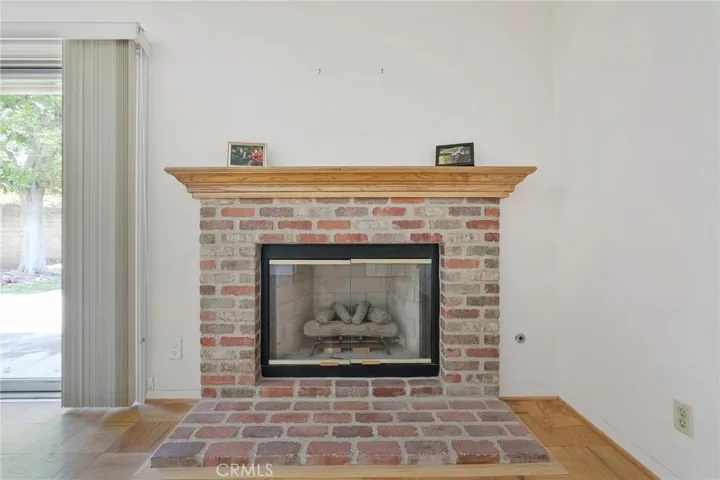 22259 Bassett, Canoga Park, California 91303