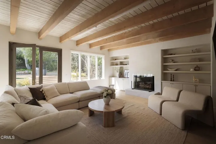 9-web-or-mls-1535 Ontario Ave by Pierre