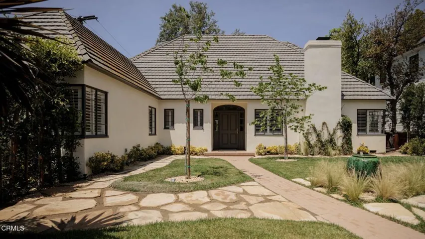49-web-or-mls-1535 Ontario Ave by Pierre
