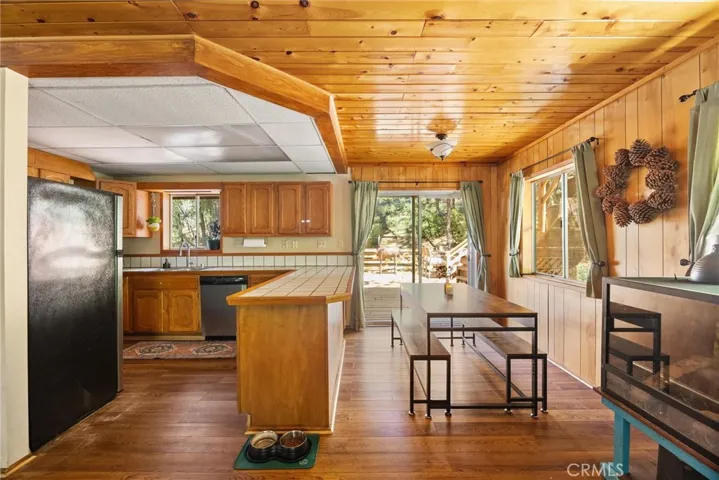 1429 Zermatt, Pine Mountain Club, California 93222