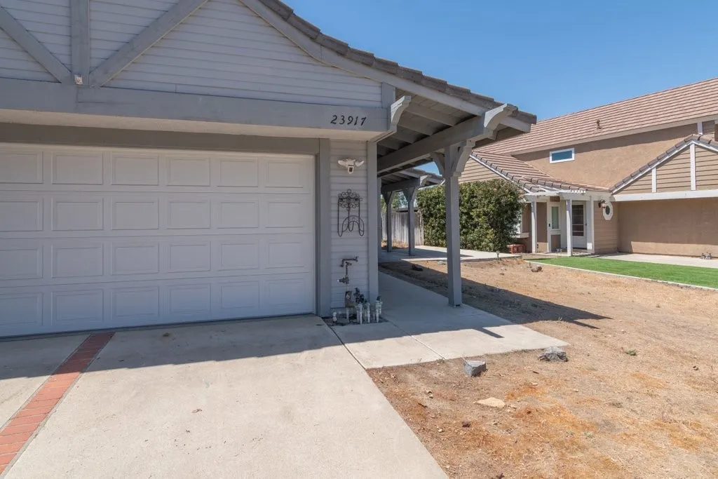 2 Car Garage