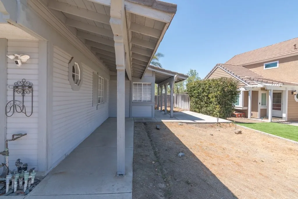 Walk way to front door