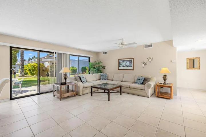46-web-or-mls-8M4A8376