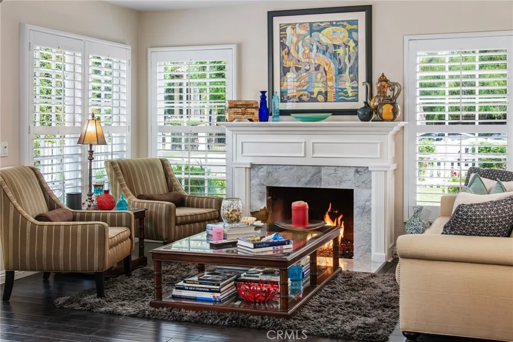 Living room with fireplace