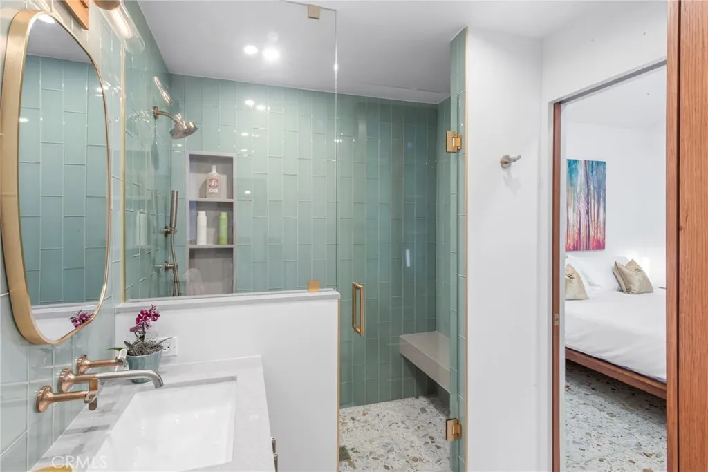 En Suite Loft Bathroom