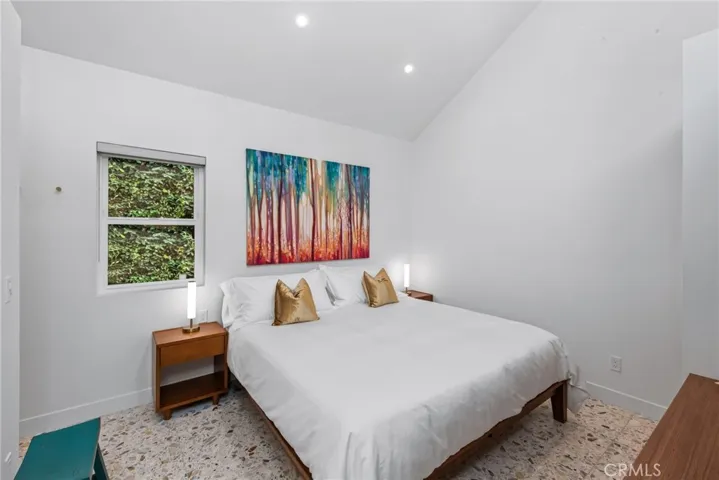 Master bedroom with en sute bathroom