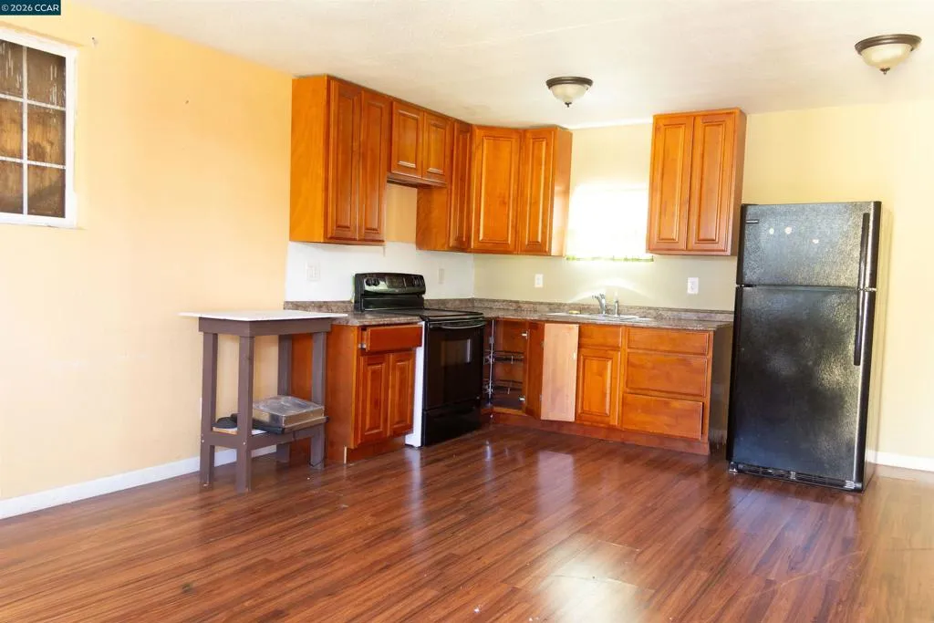 Studio Kitchen