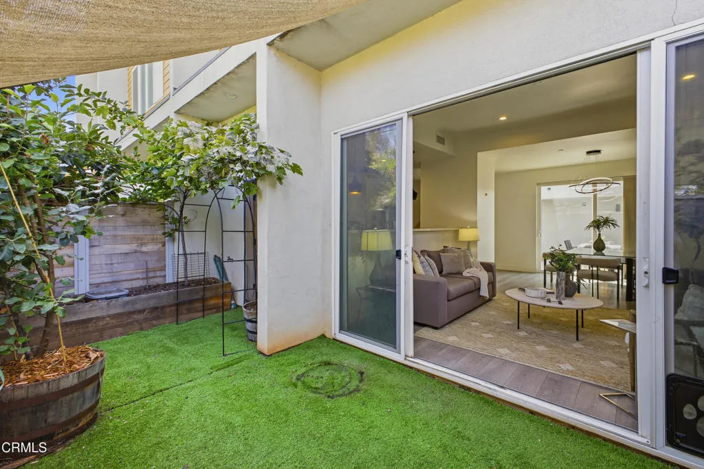 Sliding Doors
