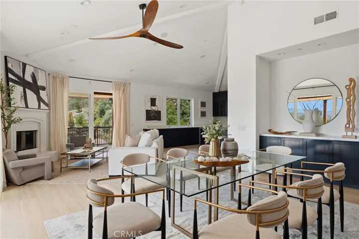6029 Fairview, Agoura Hills, California 91301