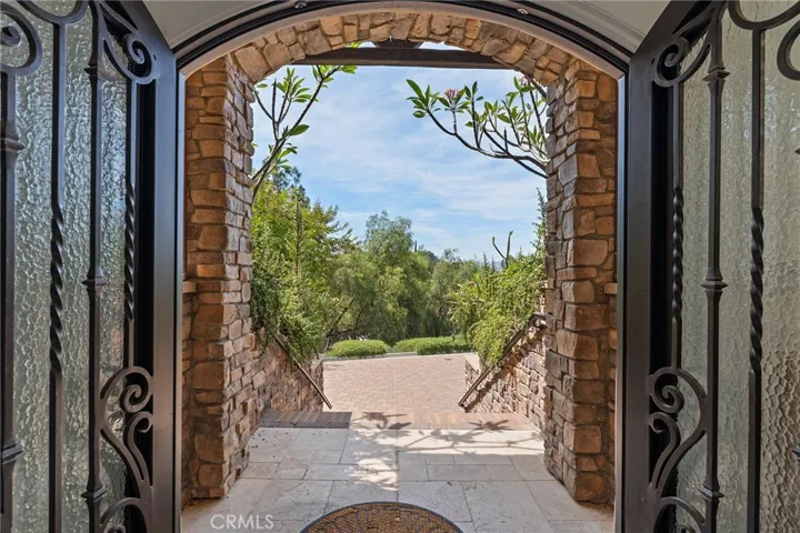 6029 Fairview, Agoura Hills, California 91301