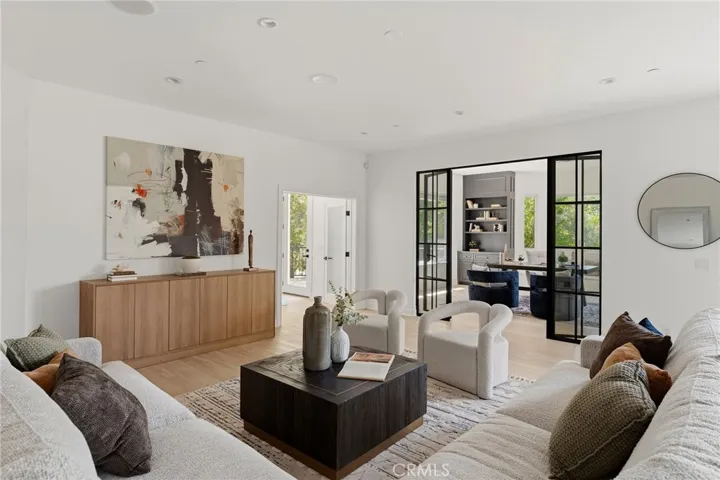 6029 Fairview, Agoura Hills, California 91301