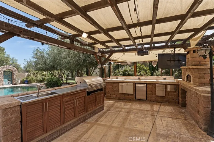 6029 Fairview, Agoura Hills, California 91301
