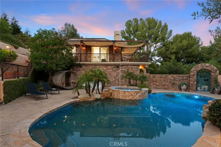 6029 Fairview, Agoura Hills, California 91301