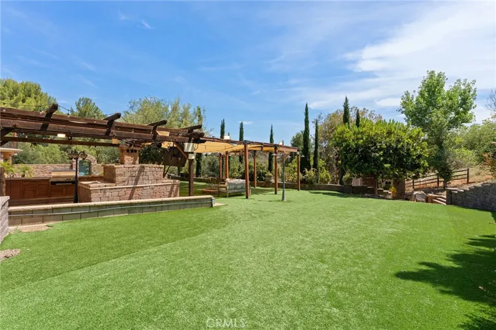 6029 Fairview, Agoura Hills, California 91301
