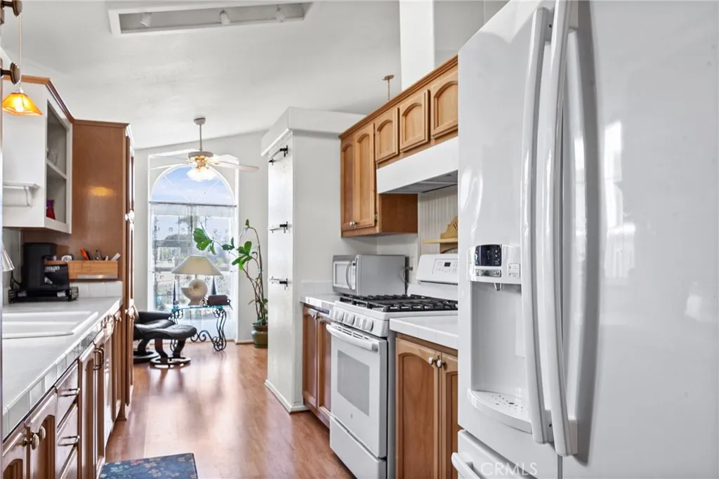 Large Kitchen