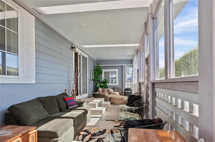 Fully Enclosed Sun Room