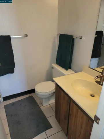 2 Tarn Ct, Hercules, California 94547