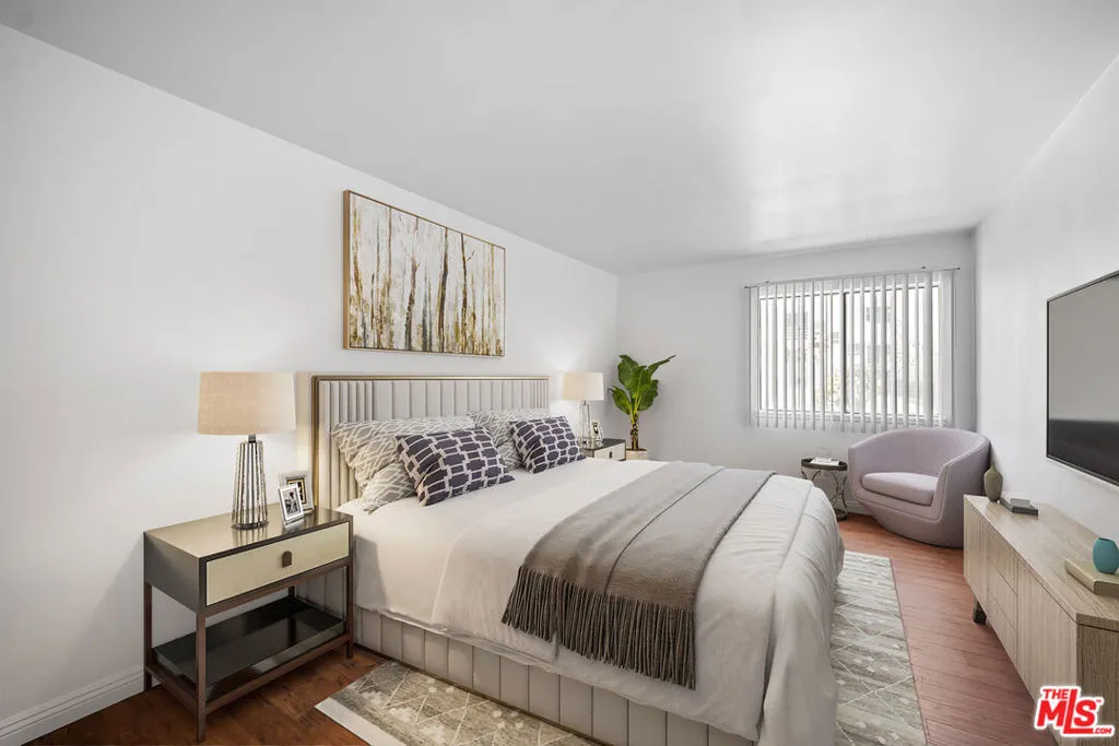 VIRTUAL STAGING