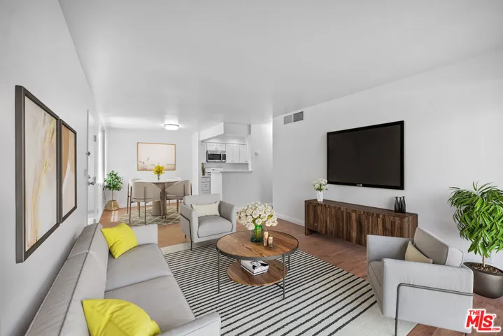 VIRTUAL STAGING