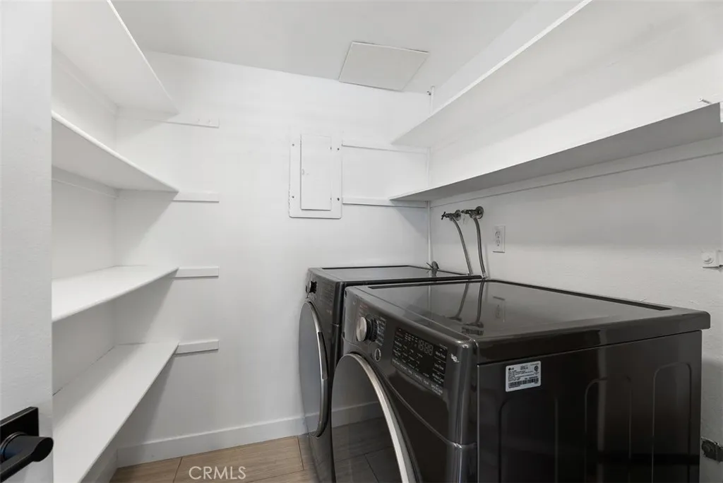 Laundry & Pantry