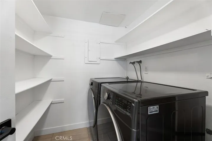 Laundry & Pantry
