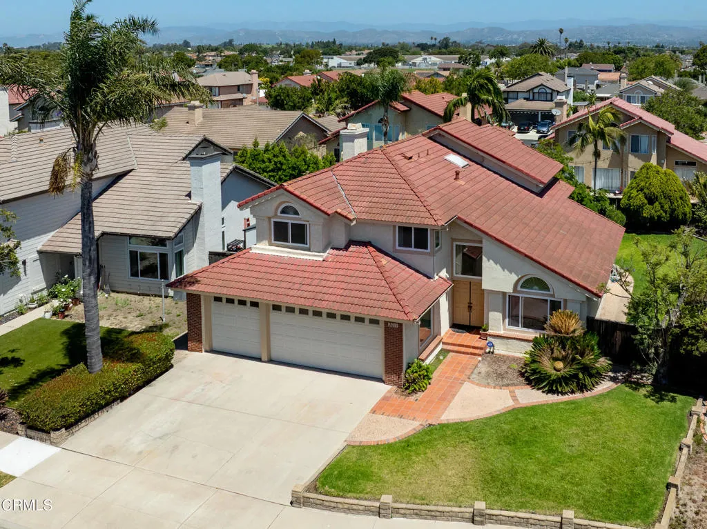 2011 Lennox Ct-0739