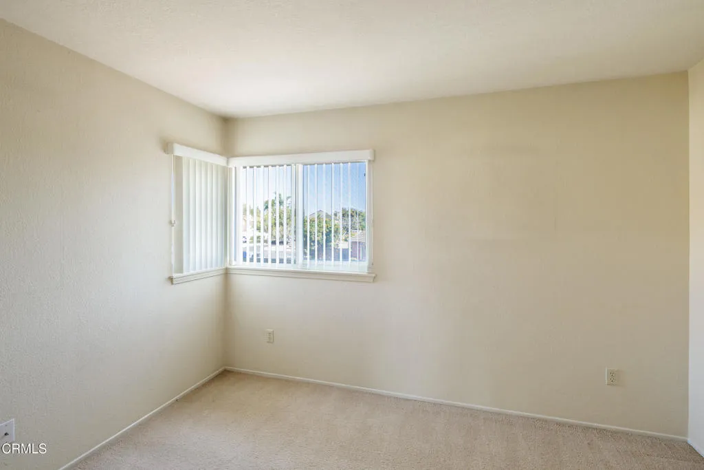 2011 Lennox Ct-3249-2-HDR