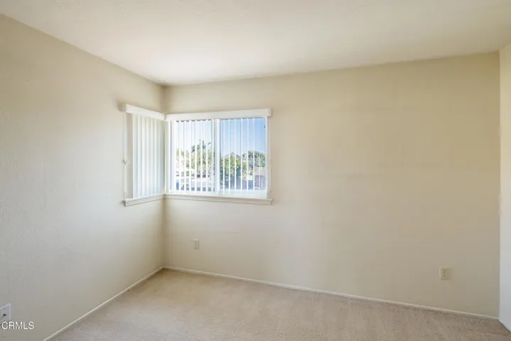 2011 Lennox Ct-3249-2-HDR