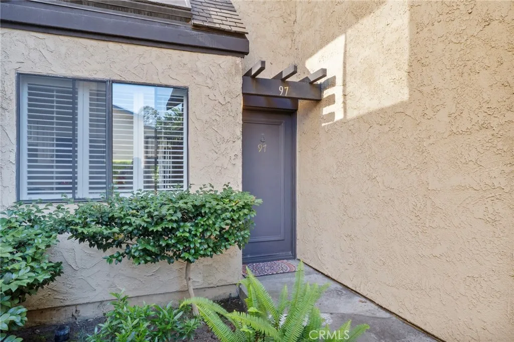 Home's entrance, if you aren't using the direct-entry garage.