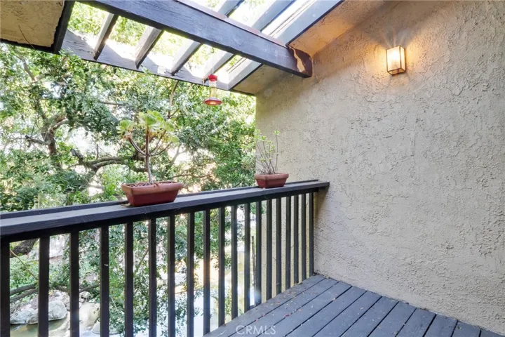 Upstairs deck/patio.