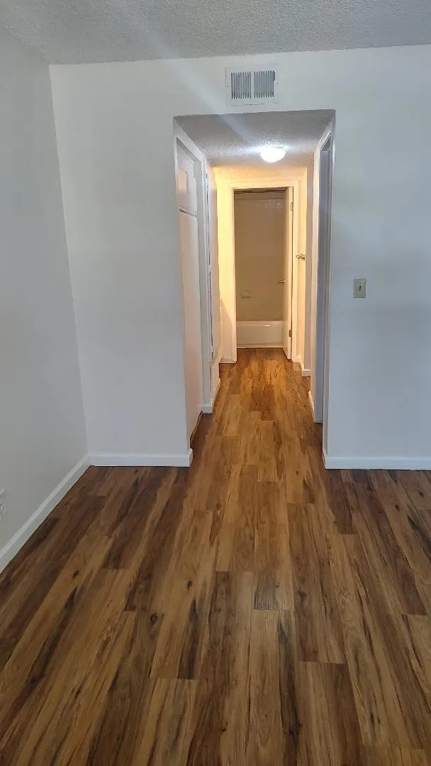 BEROOM FACING BATHROOM
