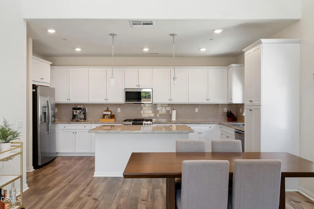 2169 Pomegranate St MLS-14