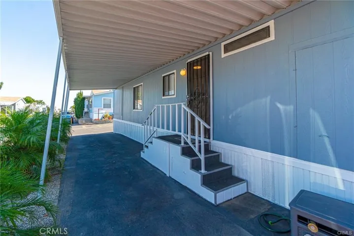 Carport 1