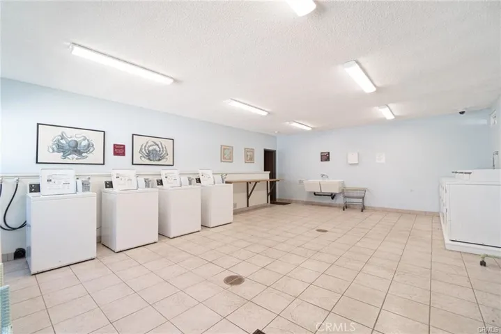 Clubhouse Laundry