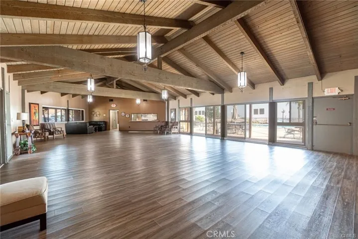 Clubhouse 1