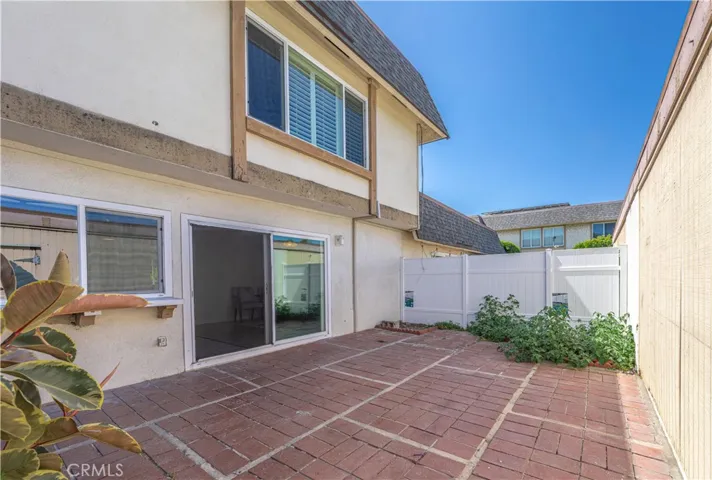 16183 Mount Erebus Court, Fountain Valley, California 92708