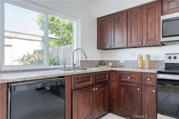 16183 Mount Erebus Court, Fountain Valley, California 92708