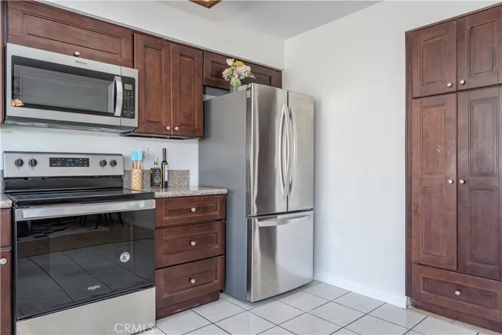16183 Mount Erebus Court, Fountain Valley, California 92708