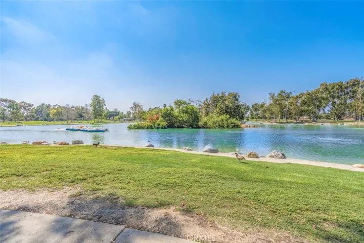 16183 Mount Erebus Court, Fountain Valley, California 92708