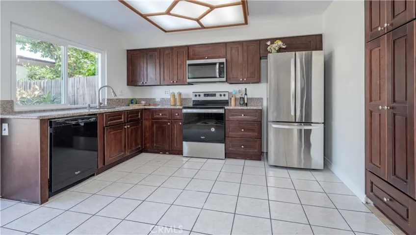 16183 Mount Erebus Court, Fountain Valley, California 92708