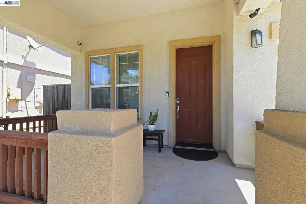 1205 Nellis Ct, Pittsburg, California 94565 — photo 5
