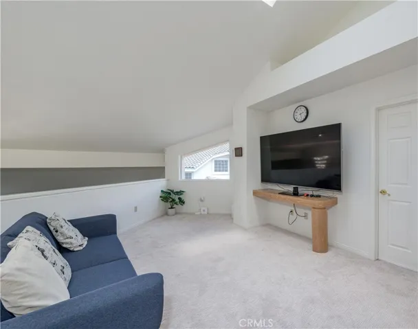 1011 S Mountcrest Court, Anaheim, California 92808