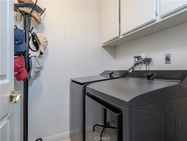 1011 S Mountcrest Court, Anaheim, California 92808
