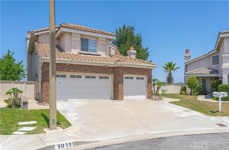 1011 S Mountcrest Court, Anaheim, California 92808