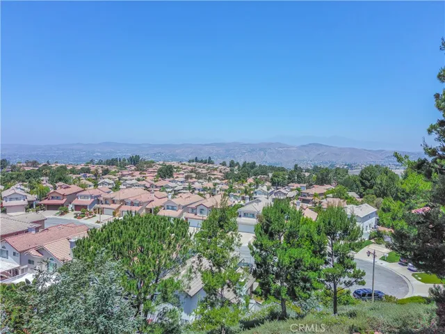 1011 S Mountcrest Court, Anaheim, California 92808