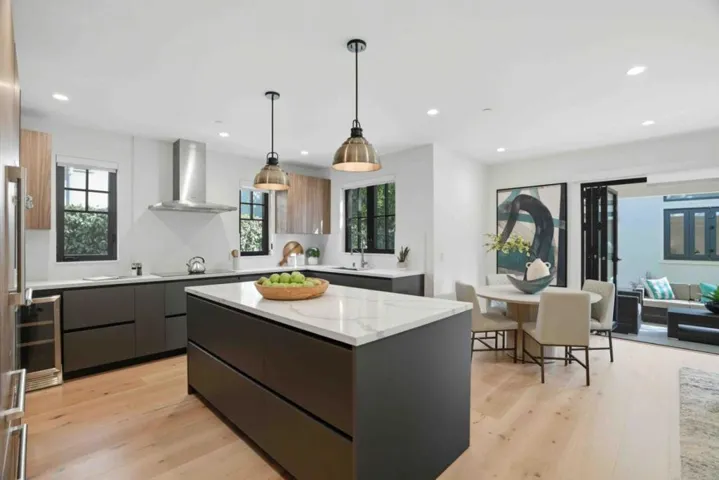 1211 Fulton Street, Palo Alto, California 94301