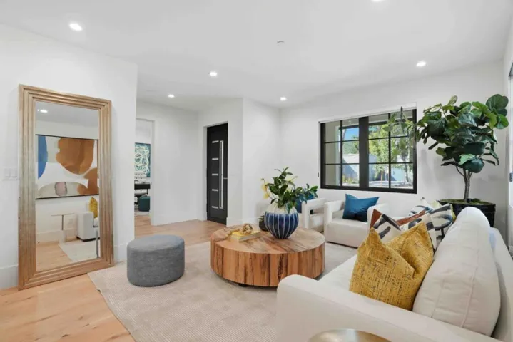1211 Fulton Street, Palo Alto, California 94301