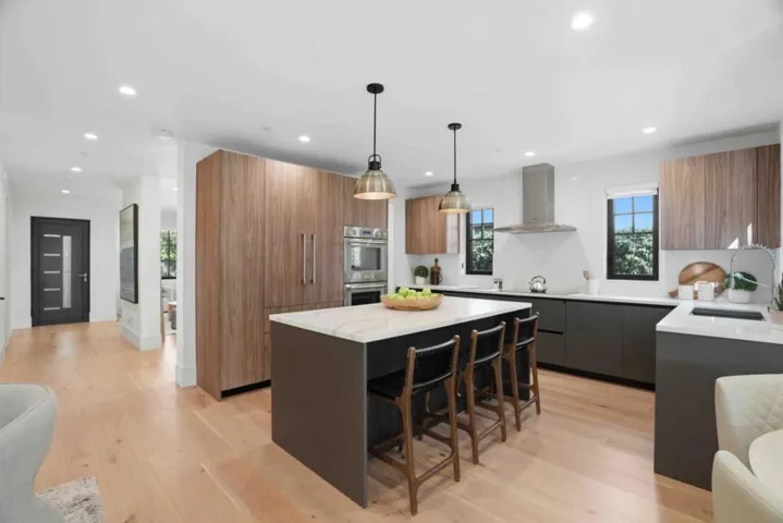 1211 Fulton Street, Palo Alto, California 94301
