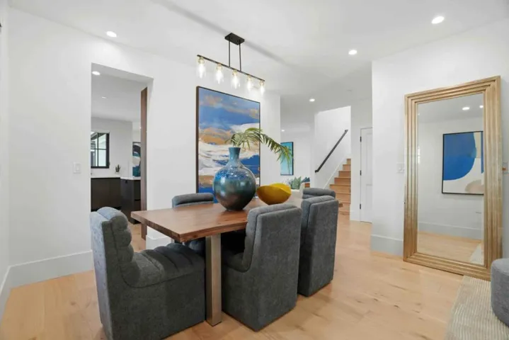 1211 Fulton Street, Palo Alto, California 94301