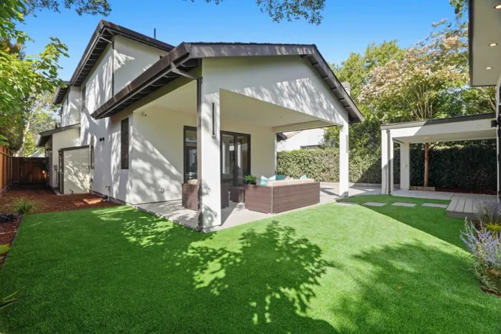 1211 Fulton Street, Palo Alto, California 94301